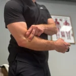 Senebetennelse arm – symptomer, behandling og øvelser Senebetennelse arm – undersøkelse og behandling